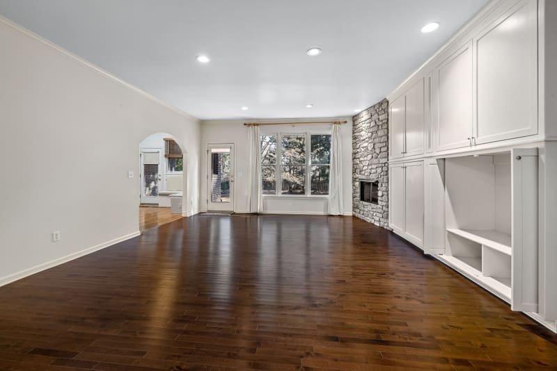 Luxury Herringbone Oak Parquet Installation